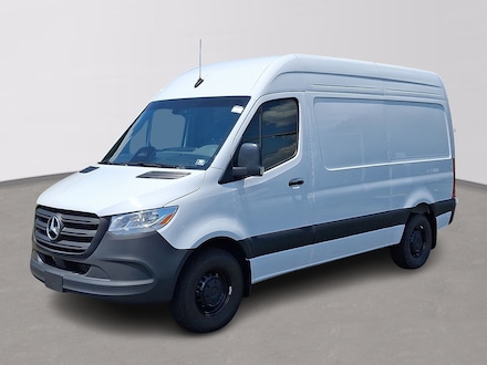 2025 Mercedes-Benz Sprinter 2500 Standard Roof 4-Cyl Diesel HO Van Cargo Van