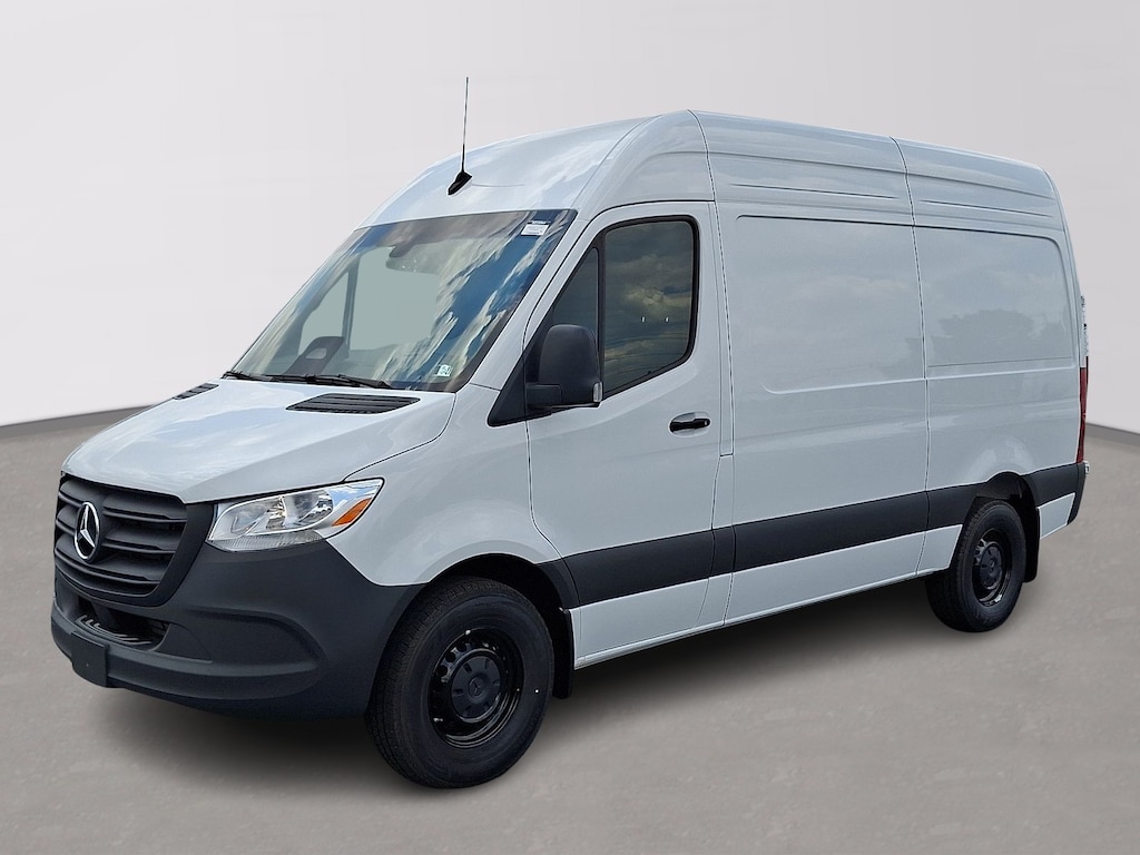New 2025 Mercedes-Benz Sprinter 2500 Standard Roof 4-Cyl Diesel Van Cargo Van