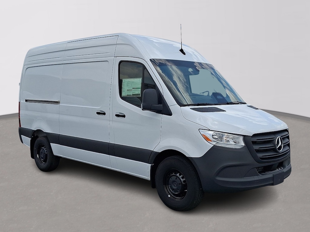 New 2025 Mercedes-Benz Sprinter 2500 Standard Roof 4-Cyl Diesel Van Cargo Van