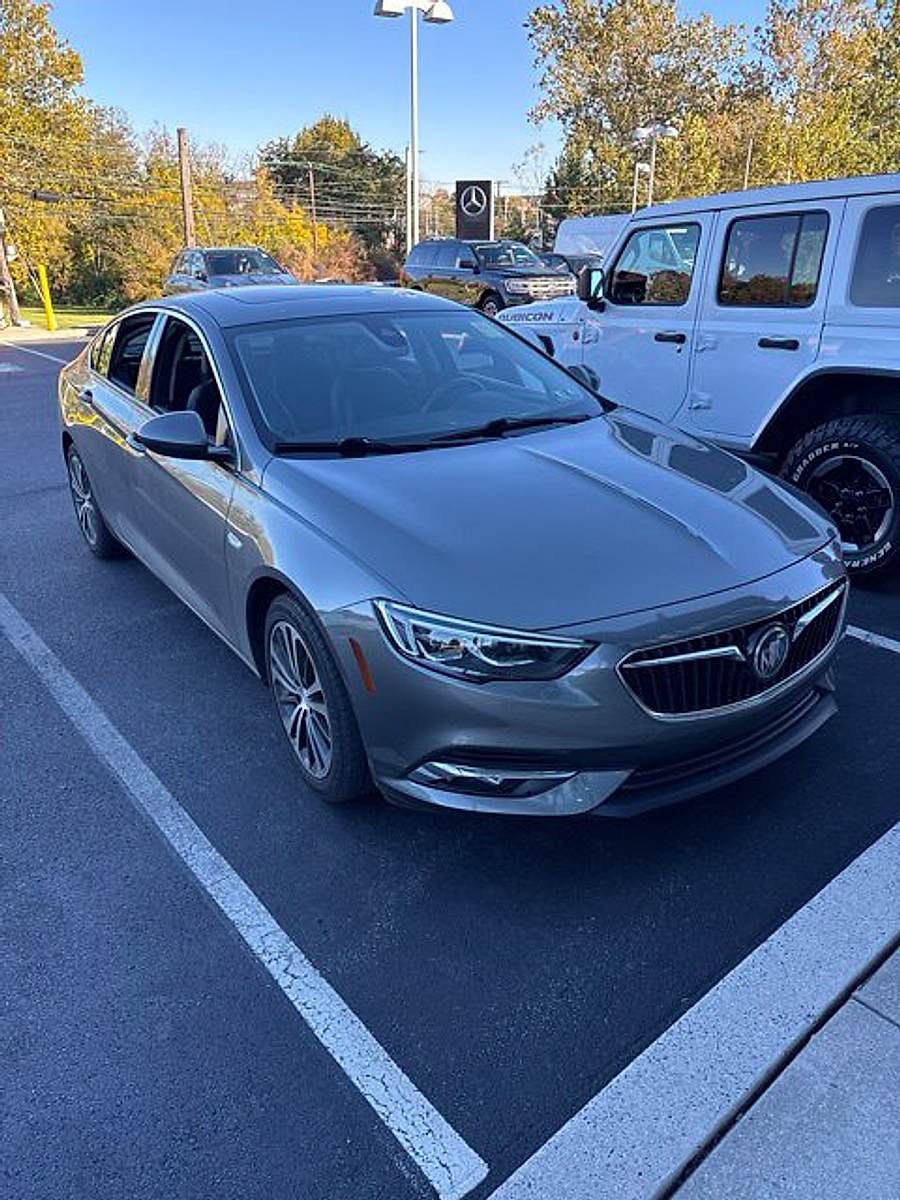 Used 2019 Buick Regal Sportback Essence Hatchback