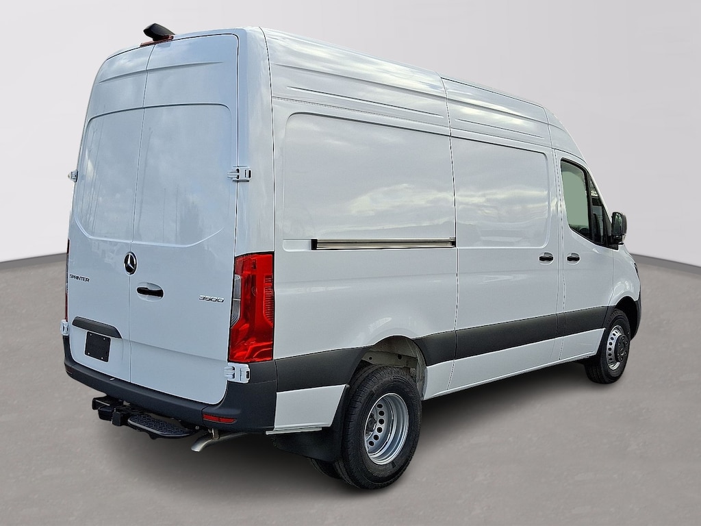 New 2026 Mercedes-Benz Sprinter Cargo Van Standard Roof 4-Cyl Diesel HO Cargo Van