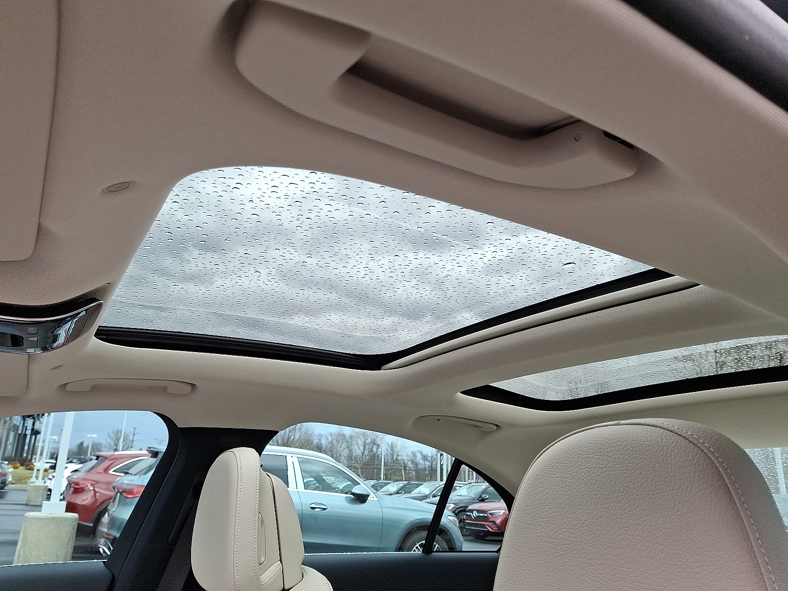 2025 Mercedes-Benz E-Class E350 - Photo 15