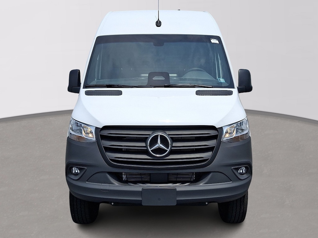 New 2026 Mercedes-Benz Sprinter 2500 Standard Roof 4-Cyl Diesel HO Van Cargo Van