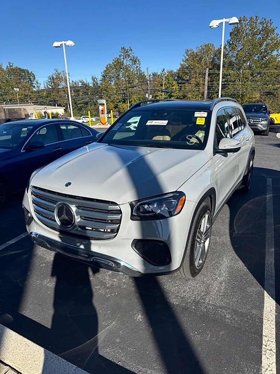 2024 Mercedes-Benz GLS 450