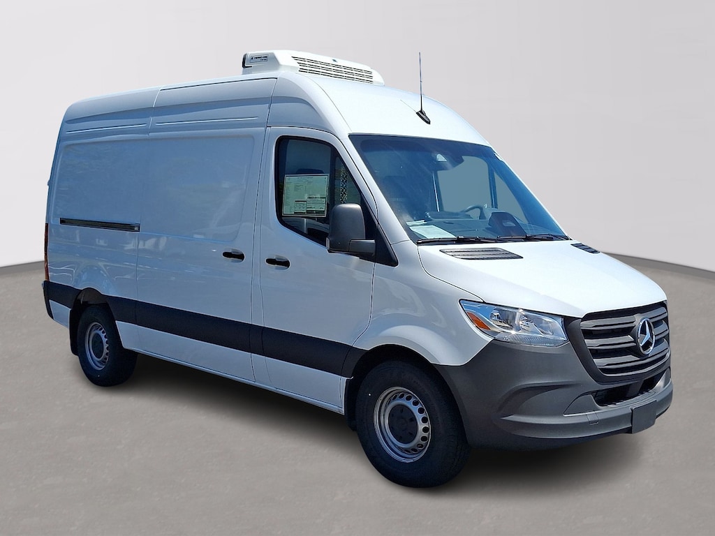 New 2026 Mercedes-Benz Sprinter 2500 Standard Roof 4-Cyl Diesel Van Cargo Van
