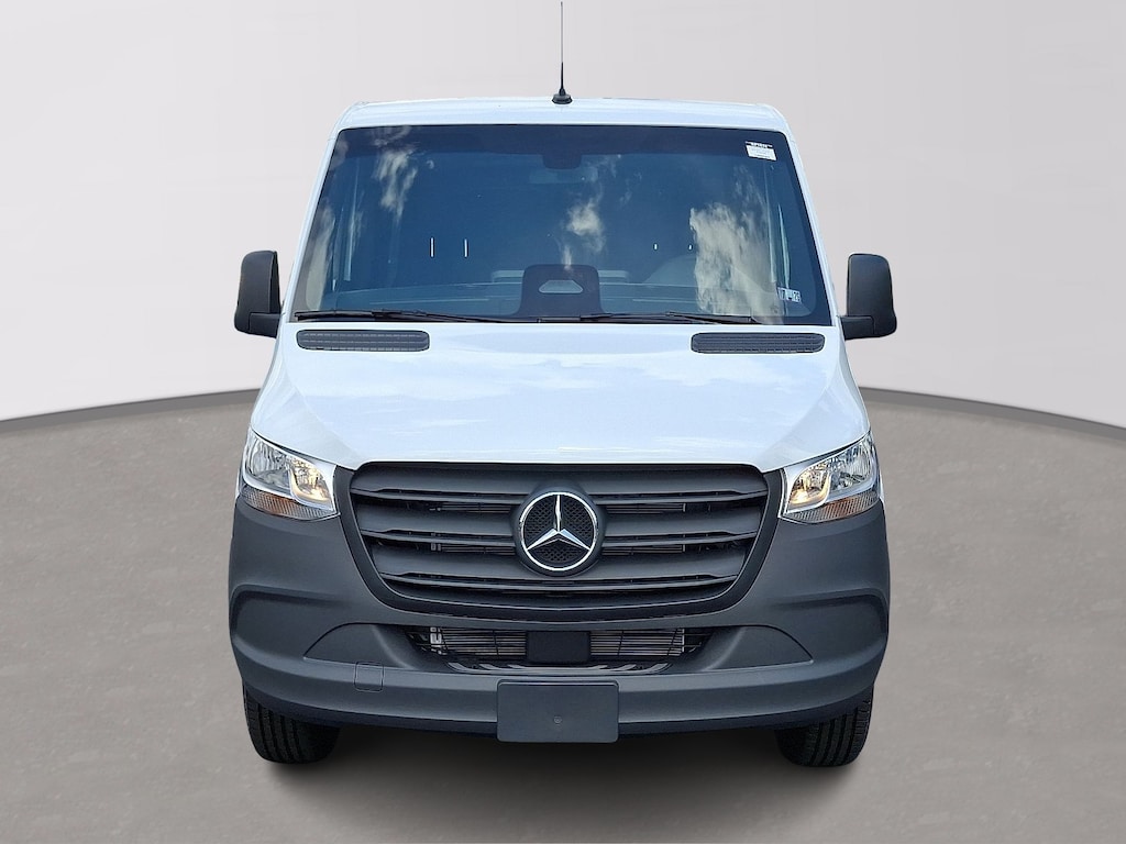 New 2025 Mercedes-Benz Sprinter 2500 Standard Roof 4-Cyl Diesel Van Crew Van