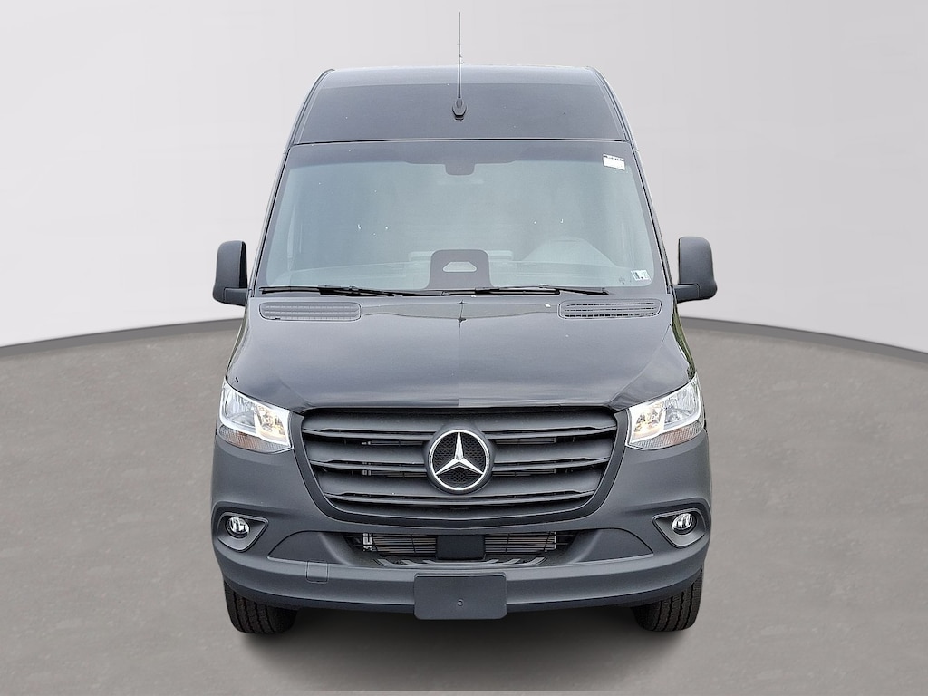 New 2025 Mercedes-Benz Sprinter 2500 Standard Roof 4-Cyl Diesel Van Cargo Van