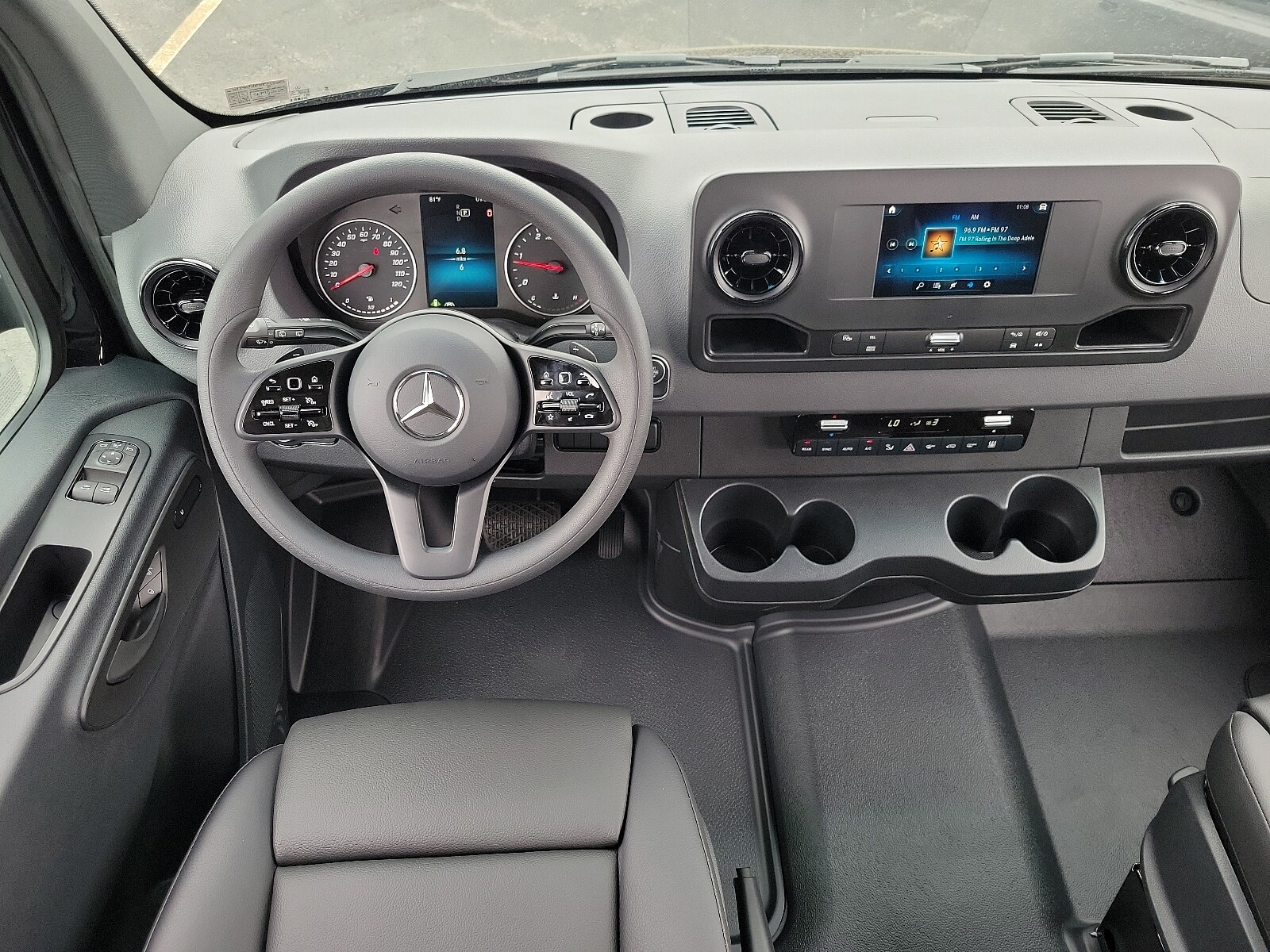 2024 Mercedes-Benz Sprinter Passenger Van Base - Photo 10