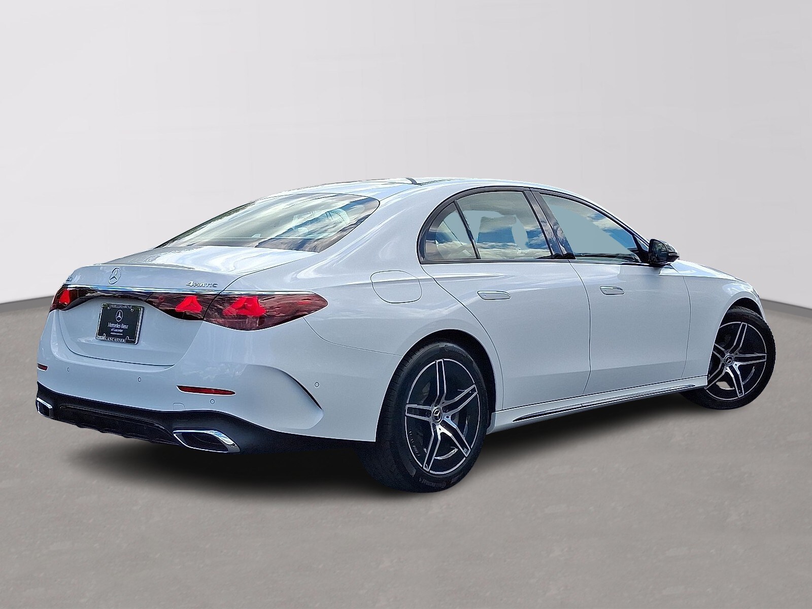 2025 Mercedes Benz E 350 4MATIC Sedan photo 2
