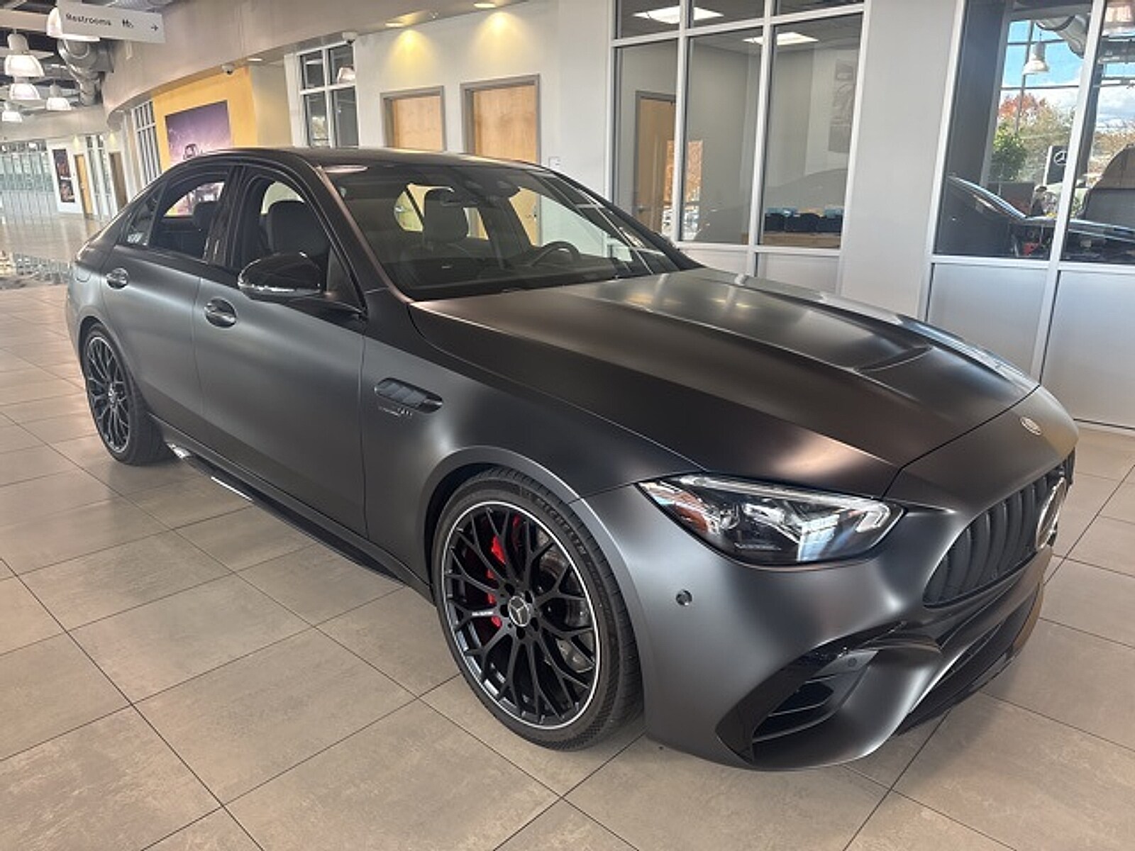 2025 Mercedes Benz C AMG 63 E PERFORMANCE Sedan photo 4