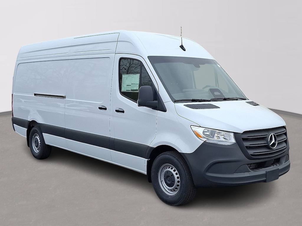 New 2025 Mercedes-Benz Sprinter 2500 High Roof 4-Cyl Diesel HO Van Cargo Van