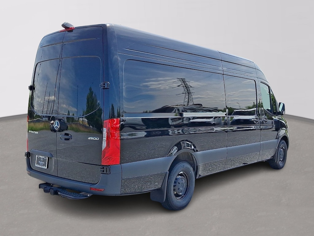 New 2026 Mercedes-Benz Sprinter 2500 High Roof 4-Cyl Diesel HO Van Cargo Van