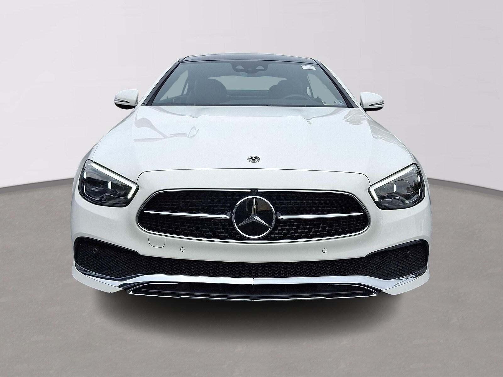 2023 Mercedes Benz E 450 4MATIC Coupe photo 2