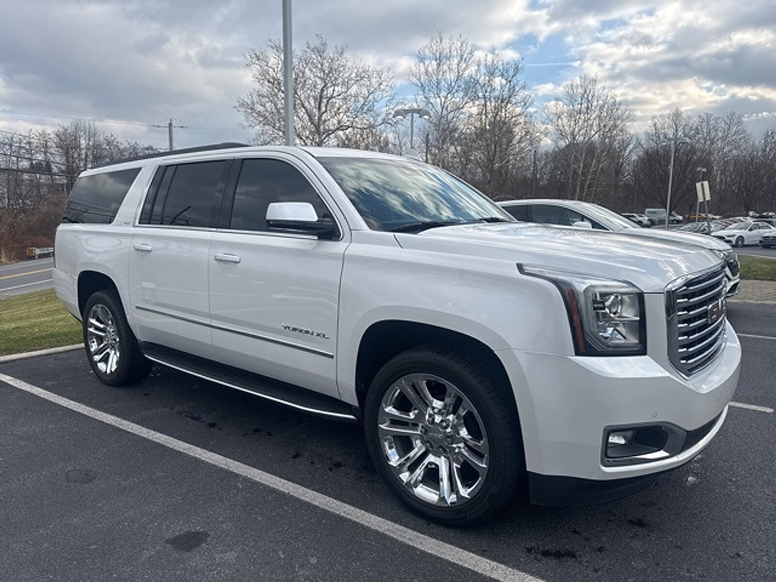 2019 Gmc Yukon XL SLT photo 4