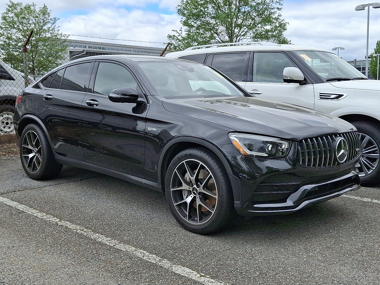 2023 Mercedes Benz GLC AMG photo 2