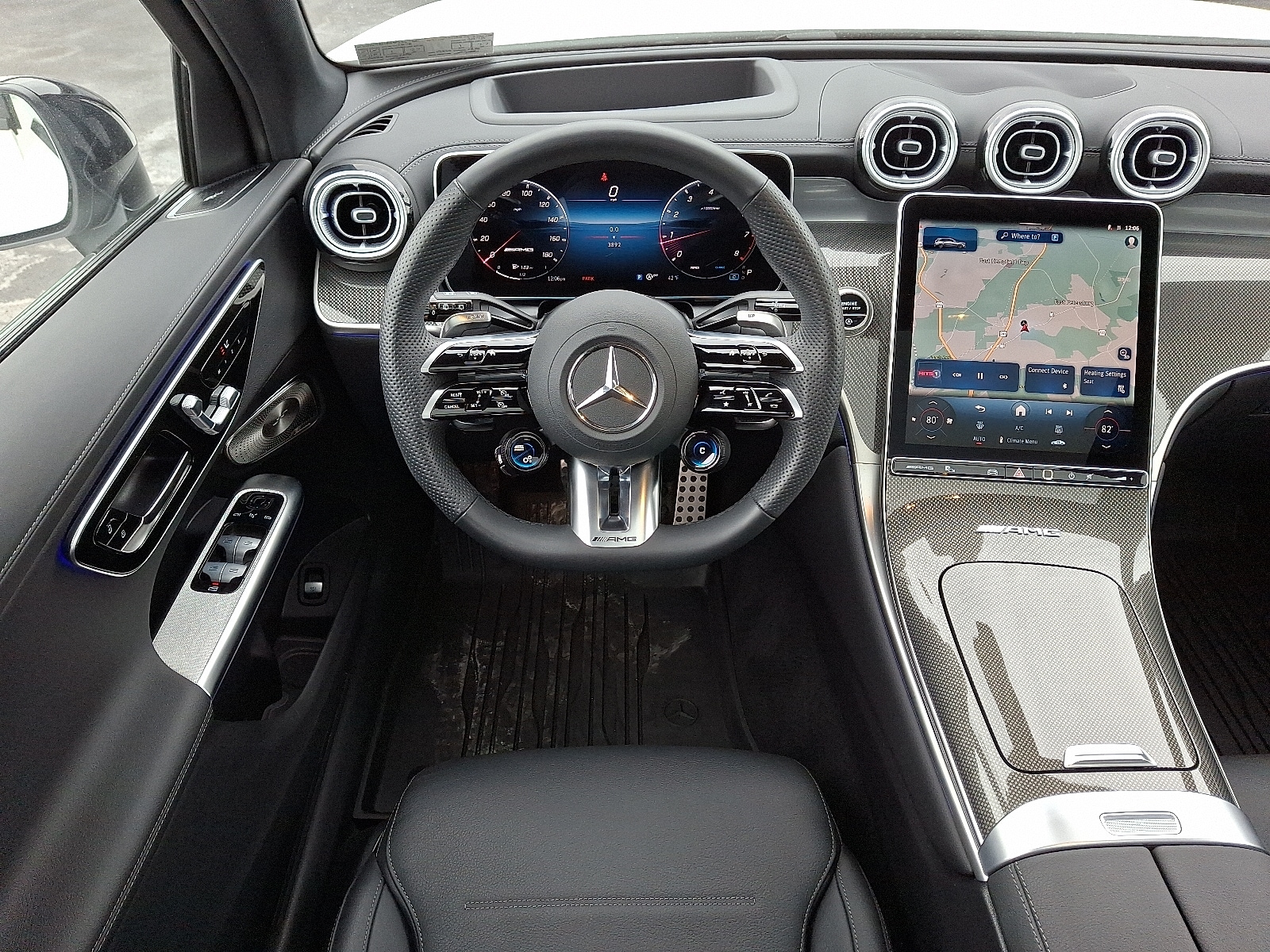 2025 Mercedes-Benz GLC AMG GLC43 - Photo 11
