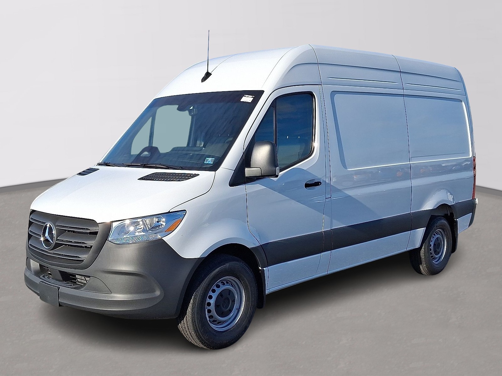 2026 Mercedes-Benz Sprinter Cargo Van Base's photo