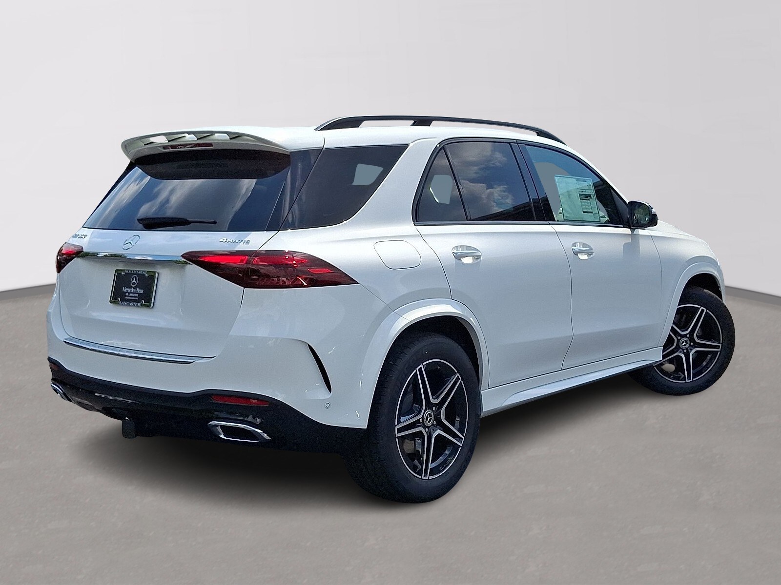 2025 Mercedes Benz GLE 350 4MATIC photo 4