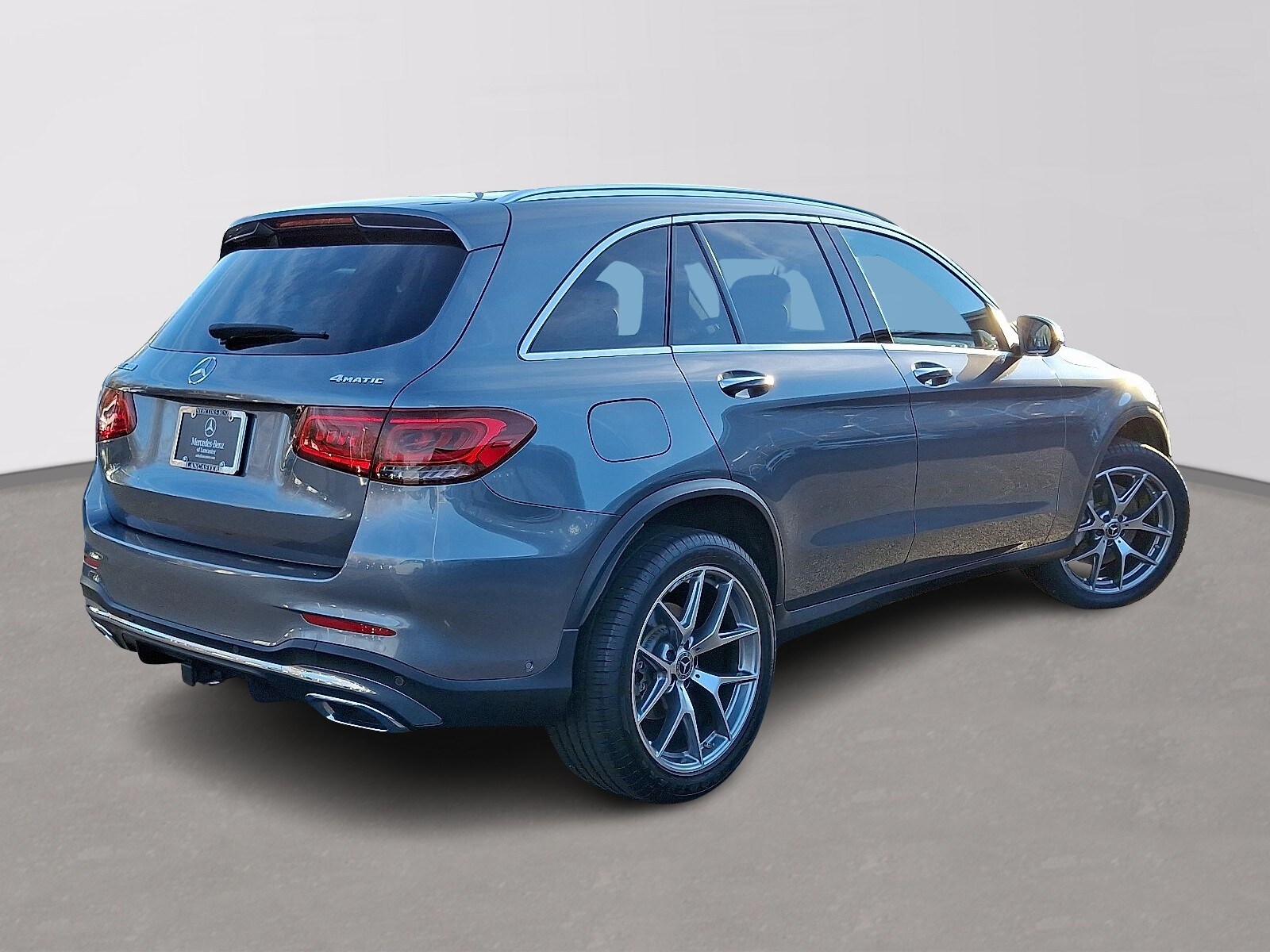 2022 Mercedes Benz GLC 300 4MATIC photo 4