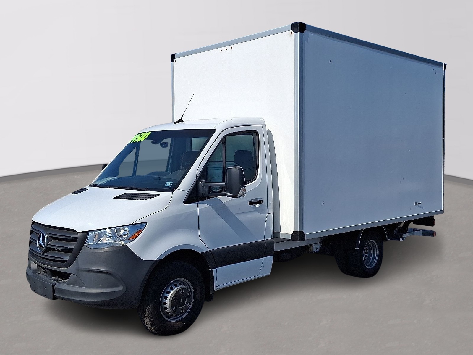 2023 Mercedes-Benz Sprinter 4500 144 WB HO's photo