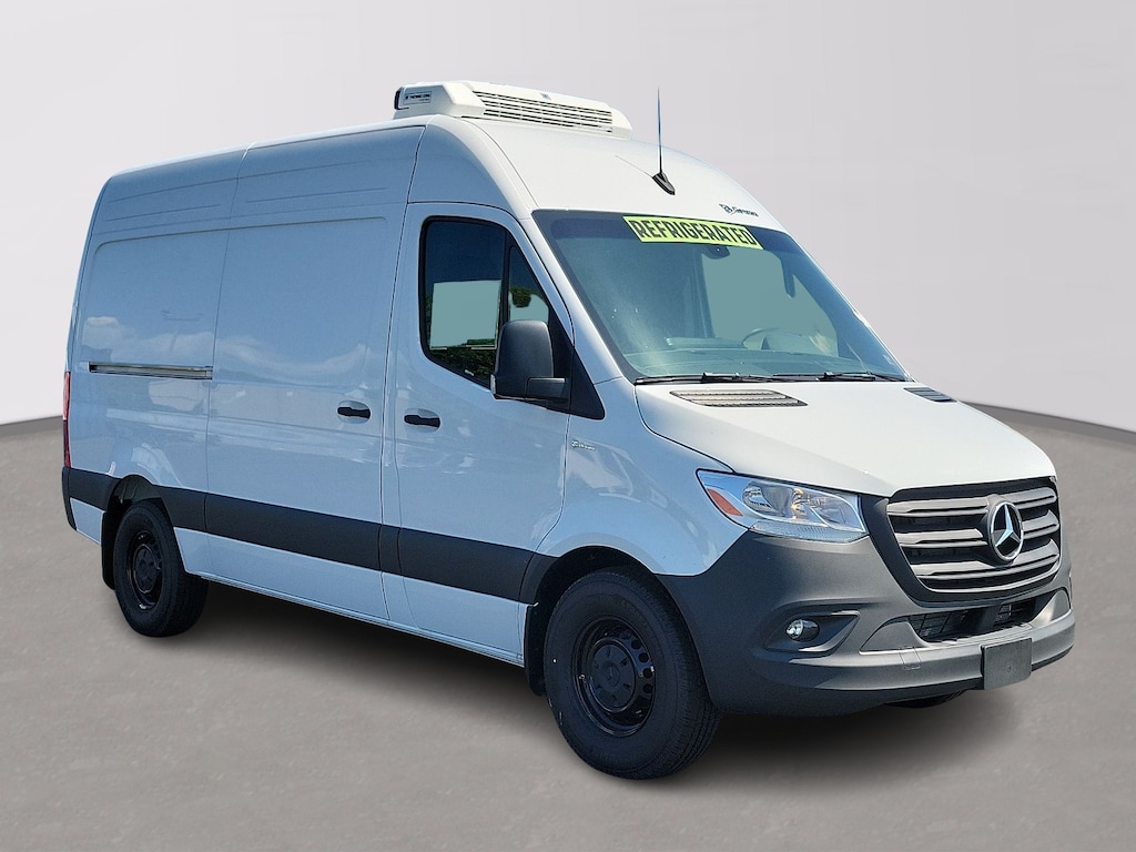 New 2024 Mercedes-Benz Sprinter 2500 Standard Roof 4-Cyl Diesel Van