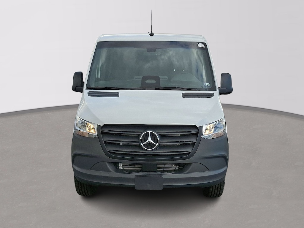 New 2025 Mercedes-Benz Sprinter 2500 Standard Roof 4-Cyl Diesel Van Crew Van
