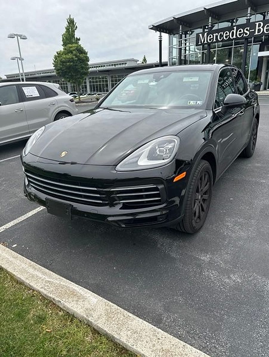 2020 Porsche Cayenne -'s photo