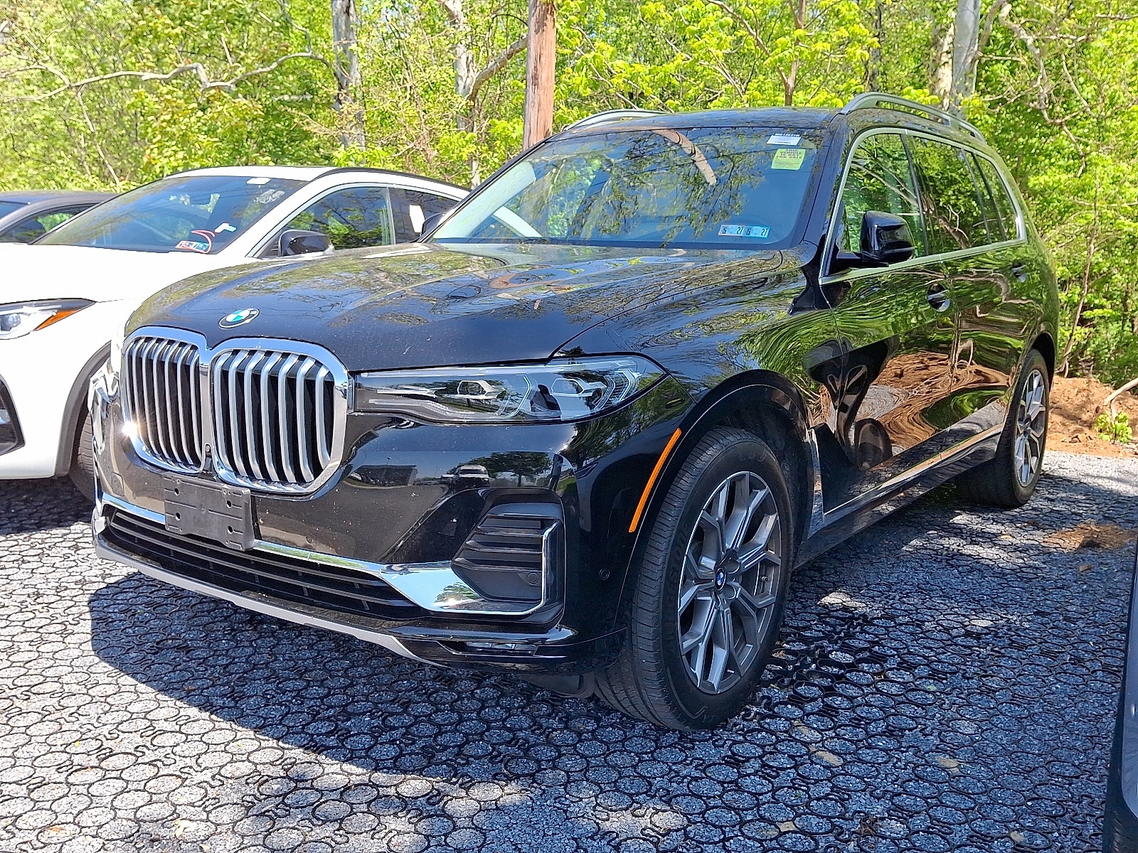 2020 BMW X7 xDrive40i's photo