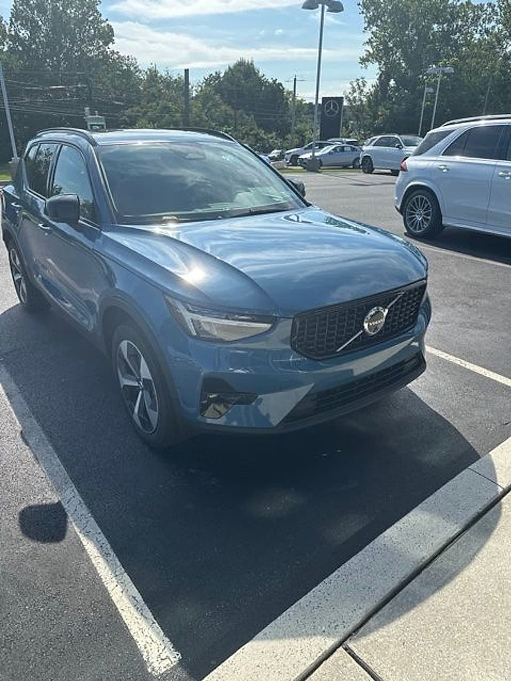 Used 2024 Volvo XC40 B5 Plus Dark SUV