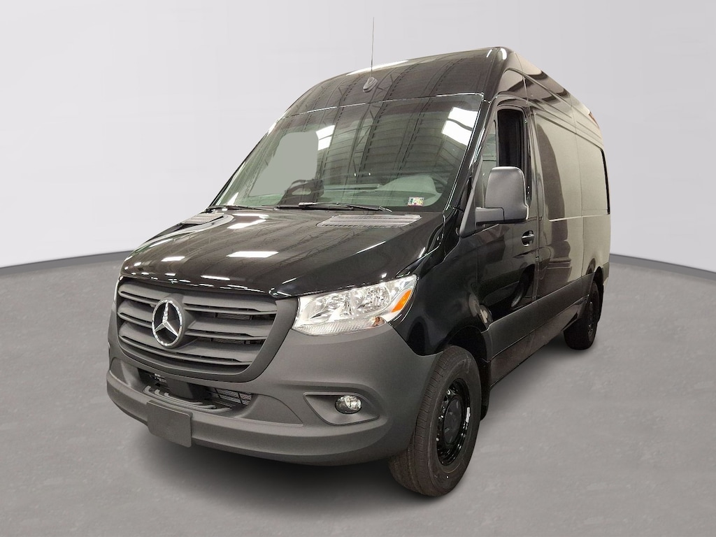 New 2025 Mercedes-Benz Sprinter 2500 Standard Roof 4-Cyl Diesel Van Cargo Van