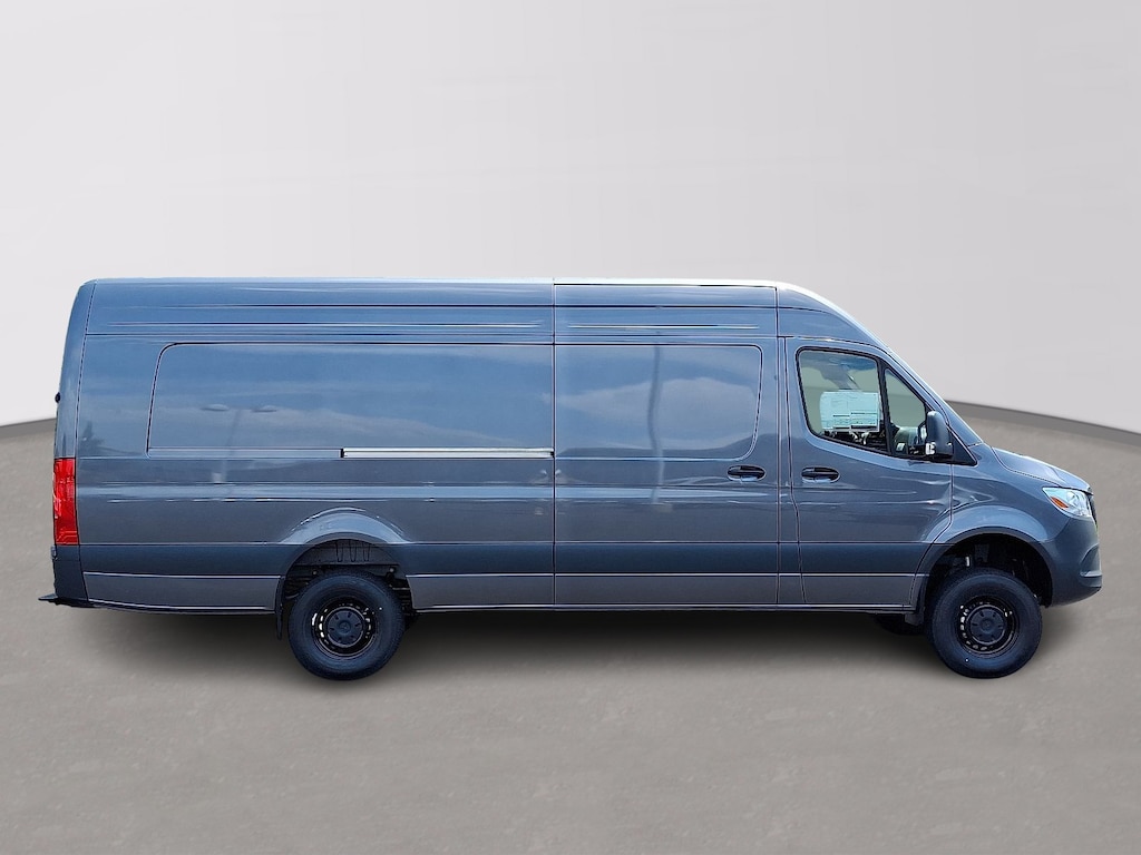 New 2025 Mercedes-Benz Sprinter 2500 High Roof 4-Cyl Diesel HO Van Extended Cargo Van