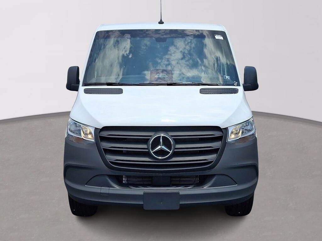 New 2025 Mercedes-Benz Sprinter 2500 Standard Roof 4-Cyl Diesel Van Cargo Van