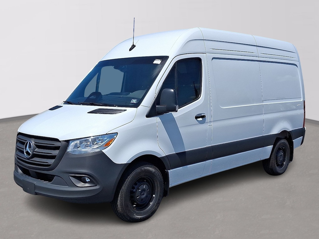 New 2025 Mercedes-Benz Sprinter 2500 Standard Roof 4-Cyl Diesel Van Cargo Van