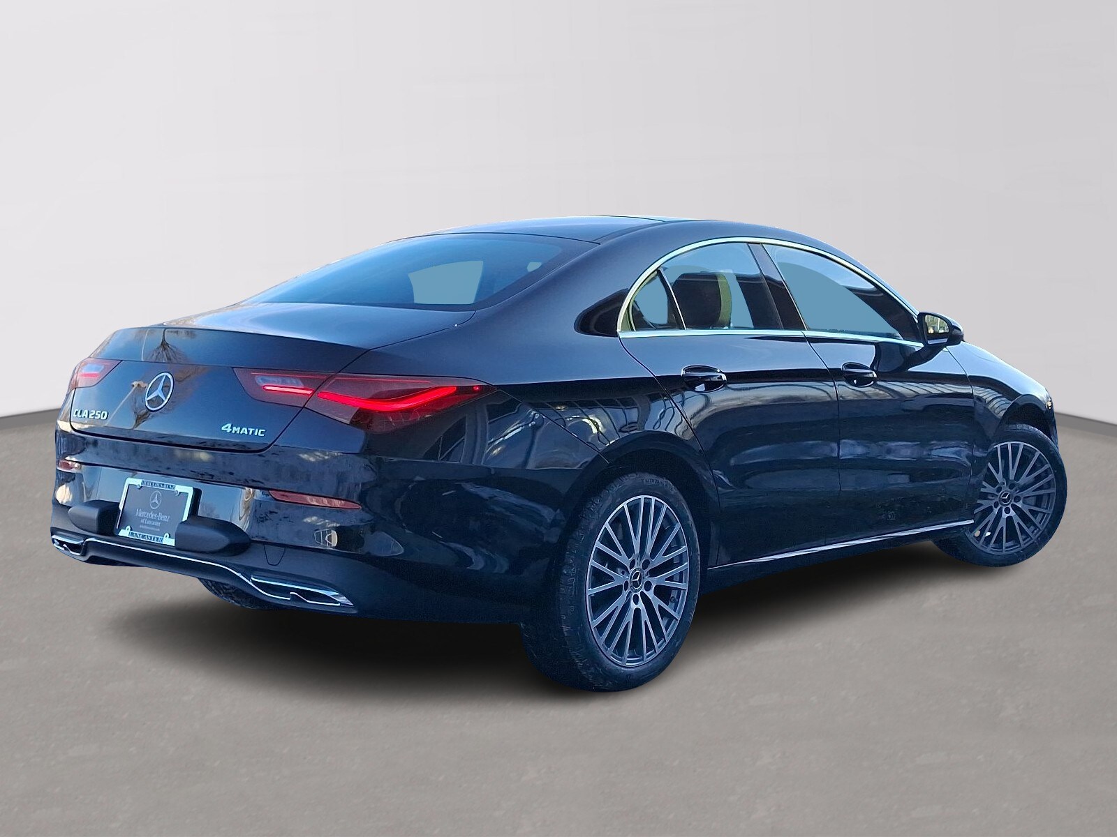 2025 Mercedes Benz CLA 250 4MATIC photo 4