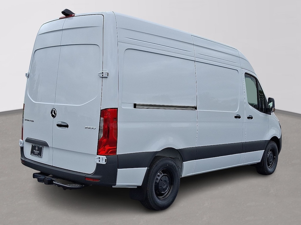 New 2025 Mercedes-Benz Sprinter 2500 Standard Roof 4-Cyl Diesel Van Cargo Van