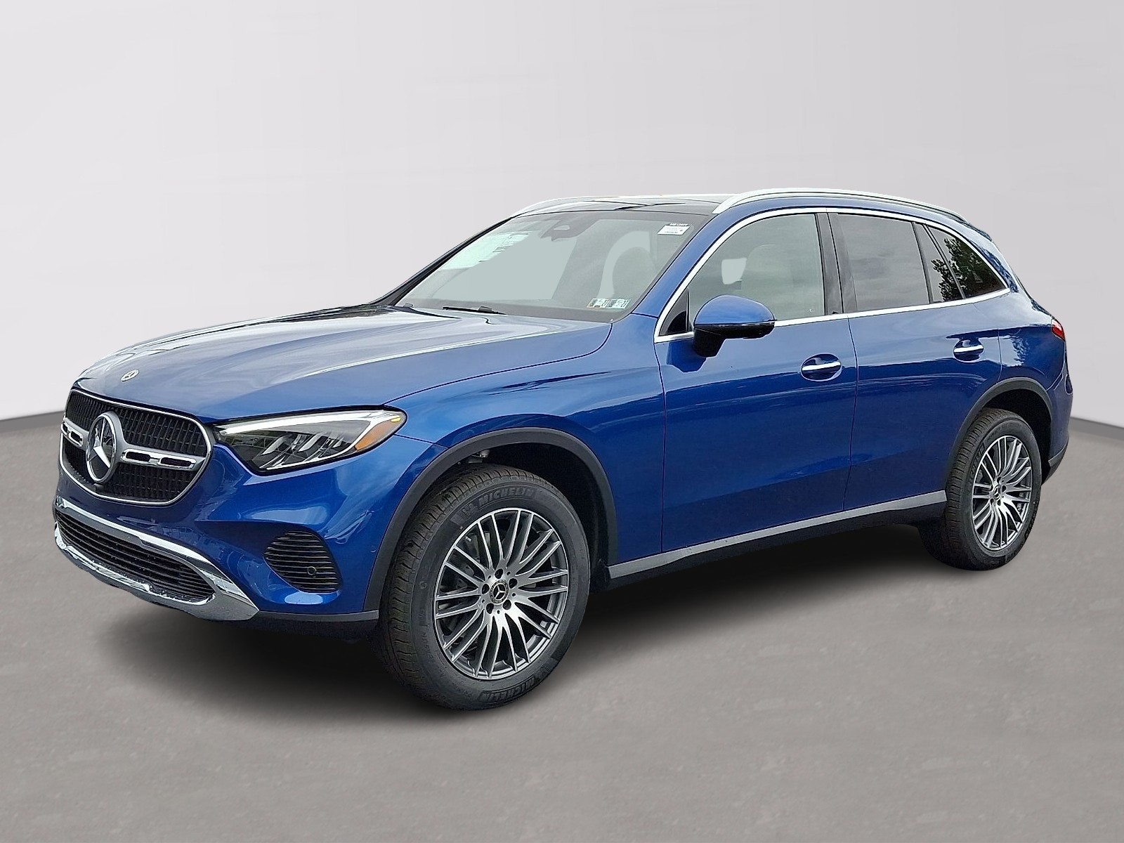 2027 Mercedes-Benz GLC Base
