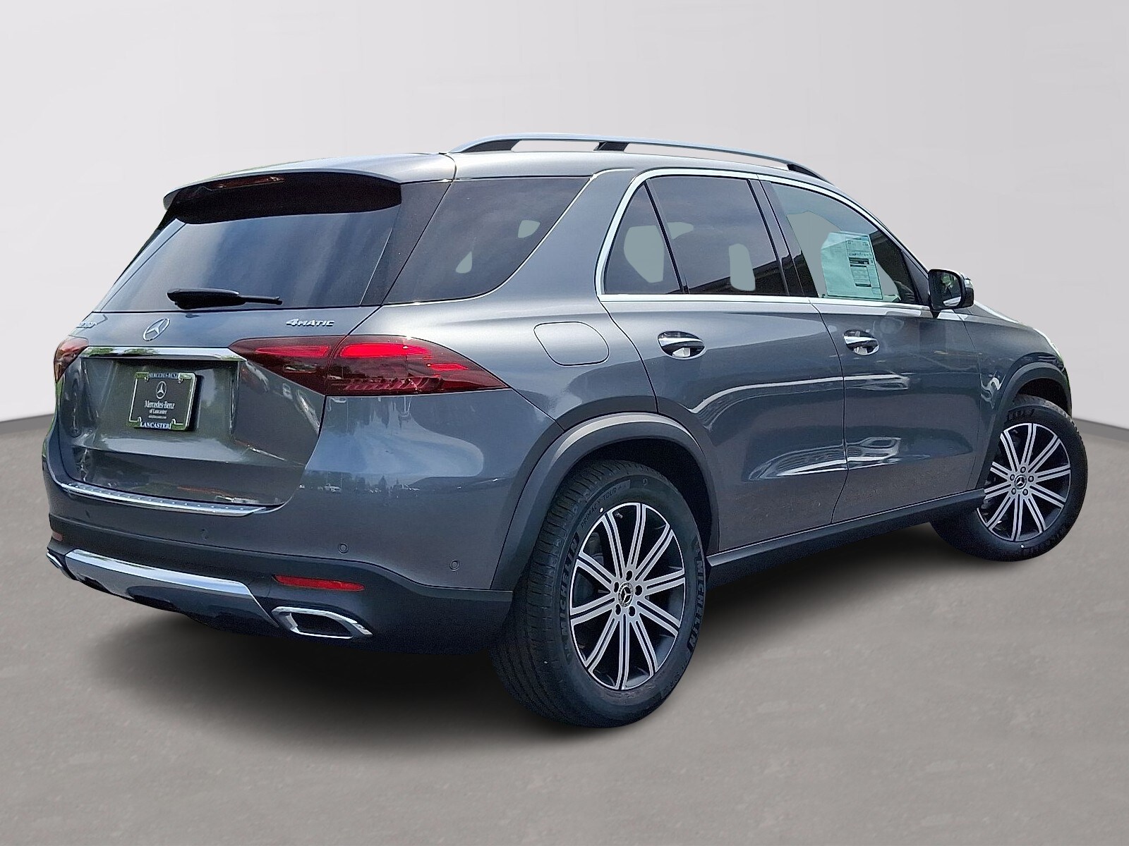 2025 Mercedes Benz GLE 350 4MATIC photo 4