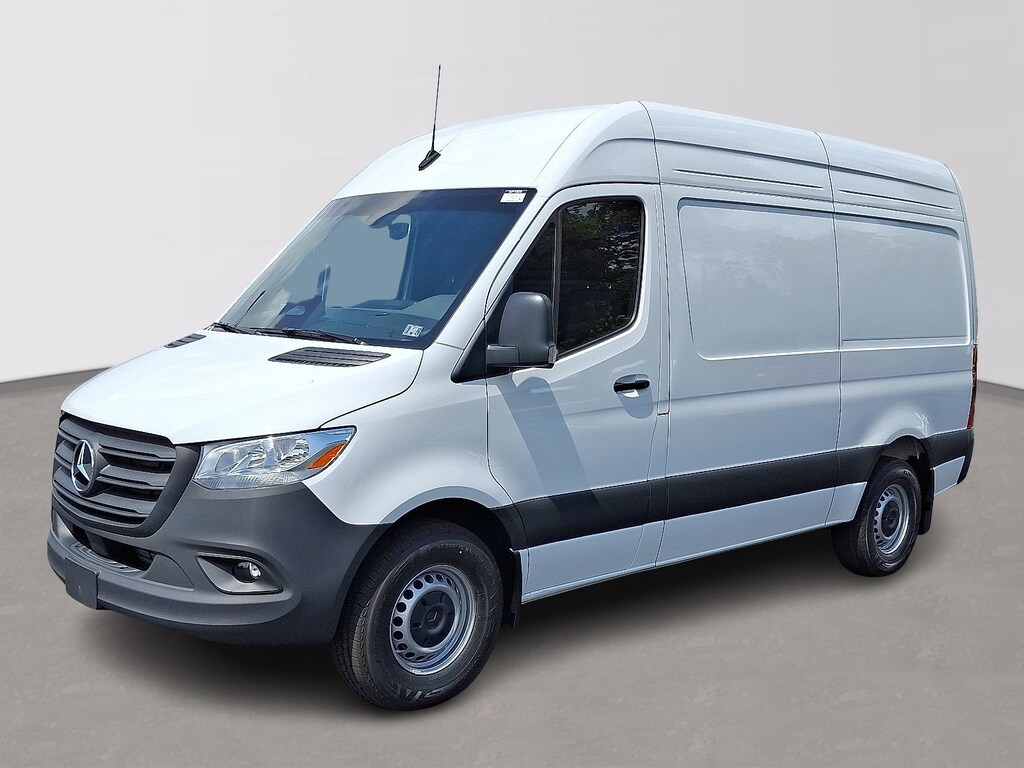 New 2025 Mercedes-Benz Sprinter 2500 Standard Roof 4-Cyl Diesel Van Cargo Van