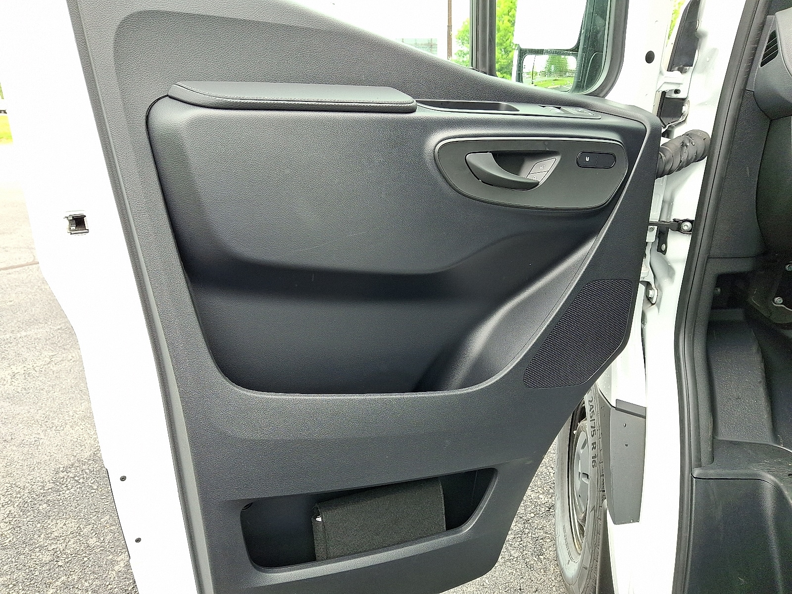 2024 Mercedes-Benz Sprinter Cargo Van Base - Photo 13