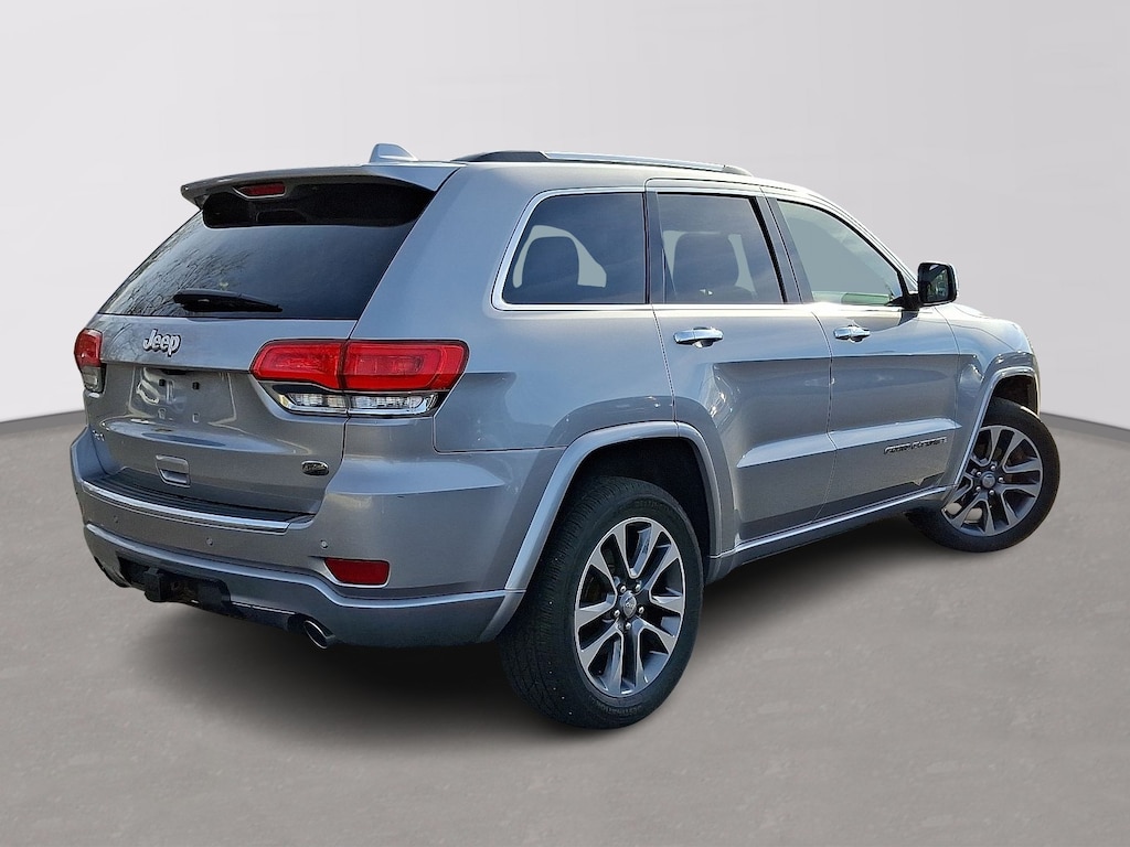 Used 2017 Jeep Grand Cherokee Overland 4x4 SUV