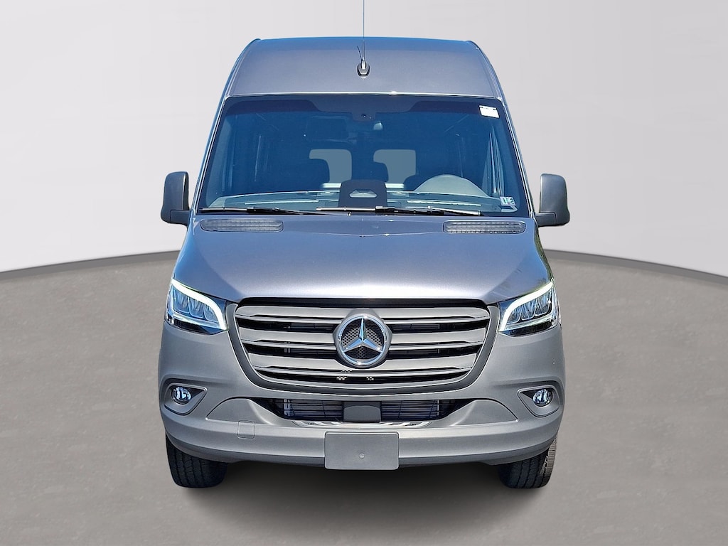 New 2025 Mercedes-Benz Sprinter 2500 High Roof 4-Cyl Diesel HO Van Crew Van