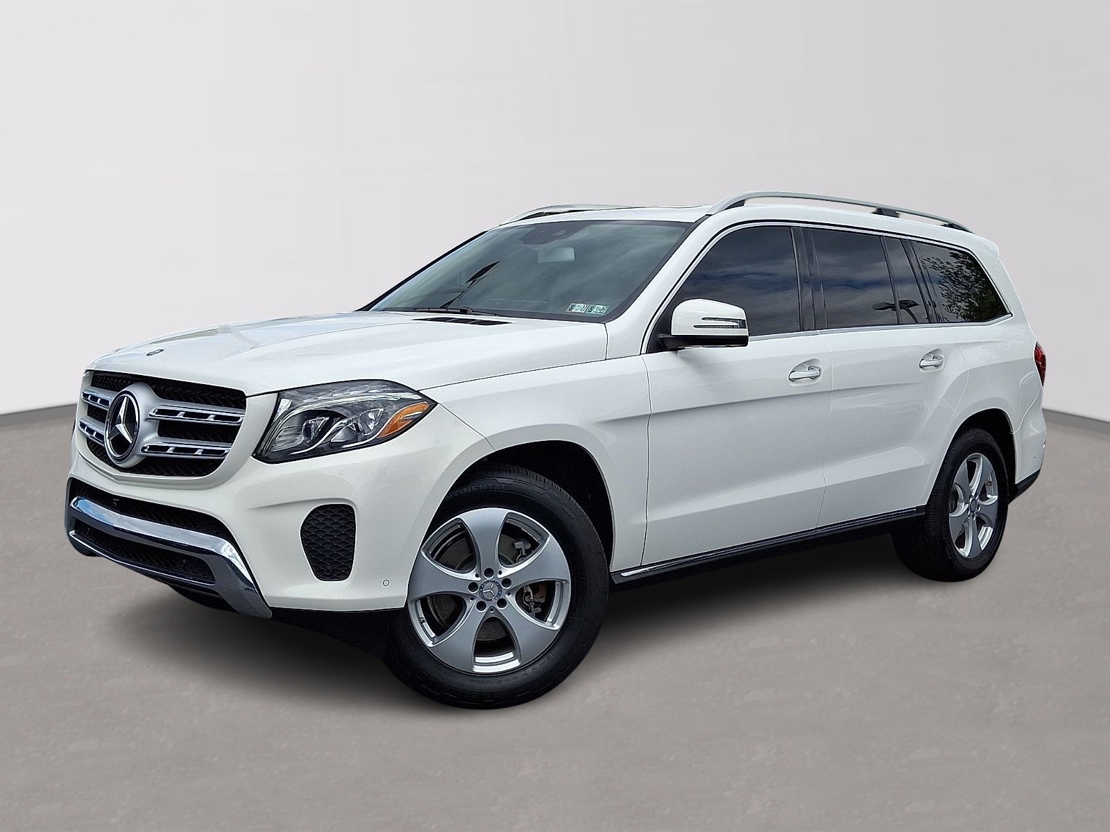 2017 Mercedes-Benz GLS GLS450's photo