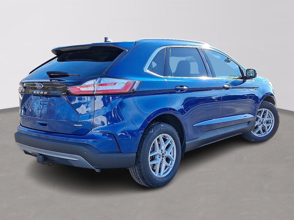 Used 2021 Ford Edge SUV