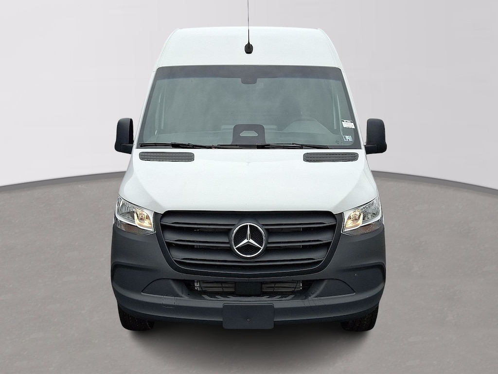 New 2025 Mercedes-Benz Sprinter 2500 Standard Roof 4-Cyl Diesel Van Cargo Van
