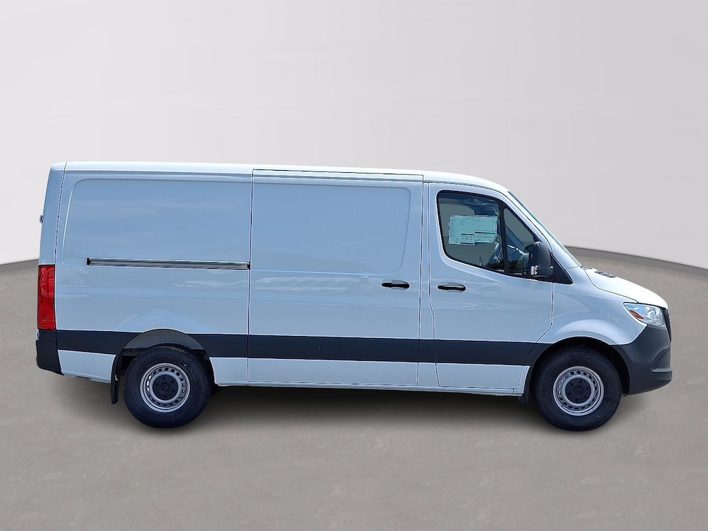 New 2025 Mercedes-Benz Sprinter 2500 Standard Roof 4-Cyl Diesel Van Cargo Van