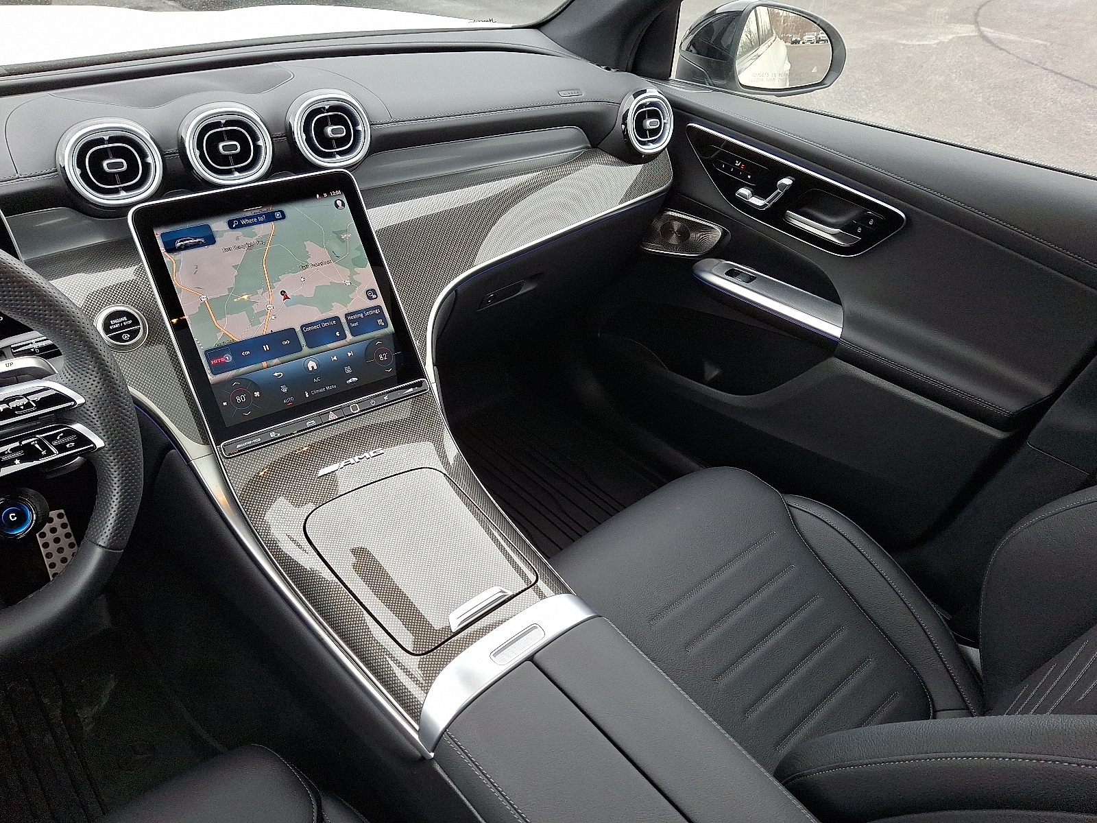 2025 Mercedes-Benz GLC AMG GLC43 - Photo 12