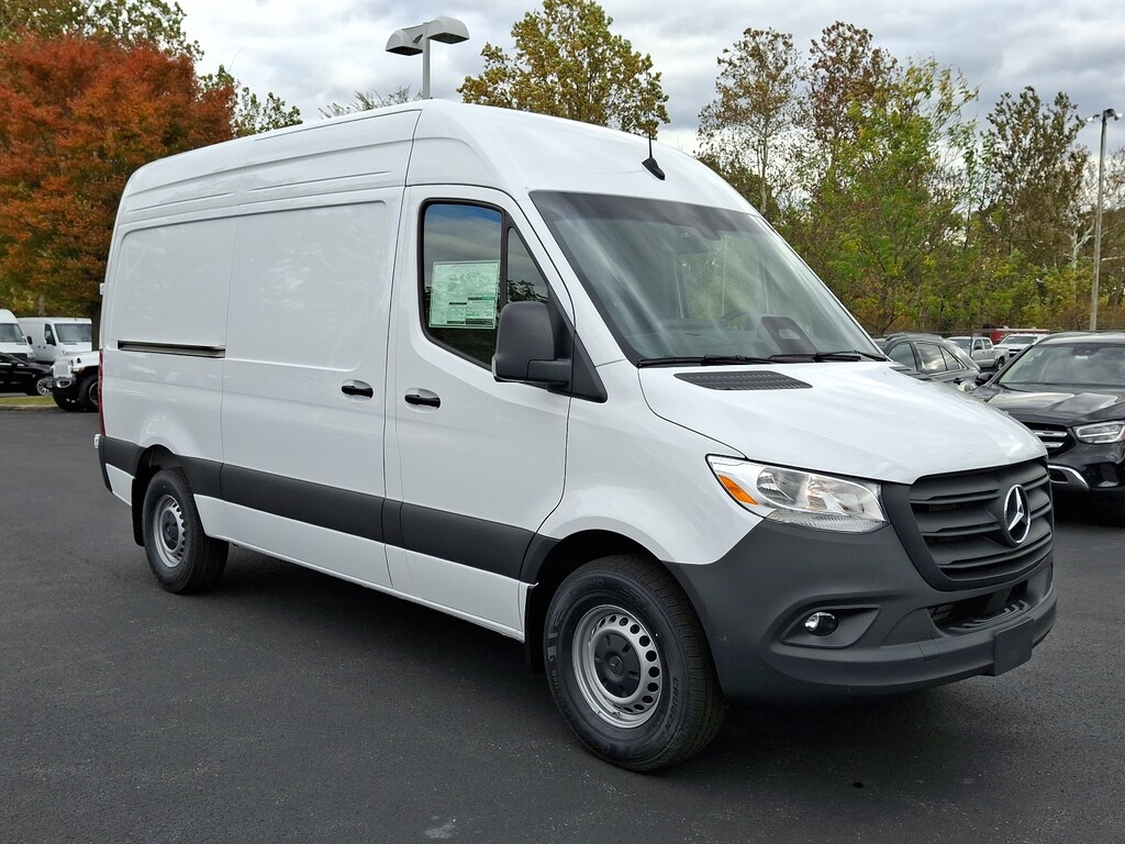 New 2026 Mercedes-Benz Sprinter 2500 Standard Roof 4-Cyl Diesel HO Van Cargo Van