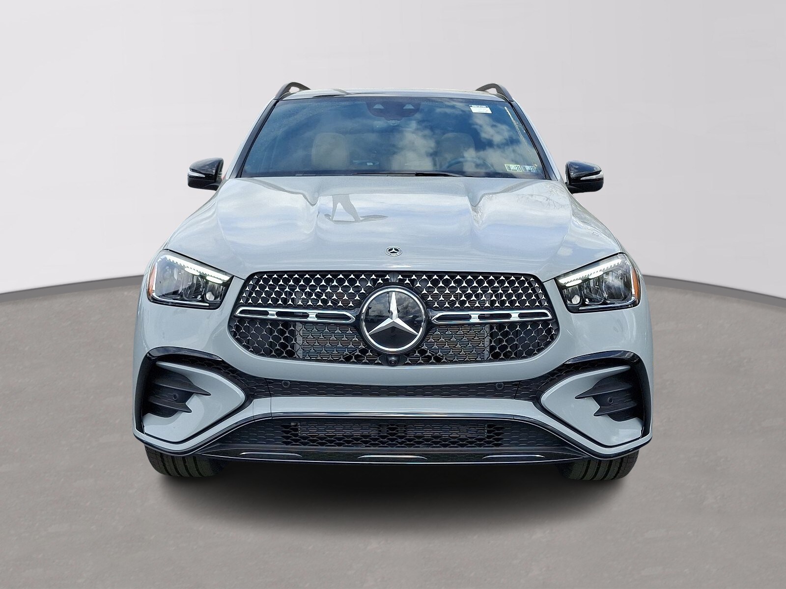 2025 Mercedes Benz GLE 350 4MATIC photo 2
