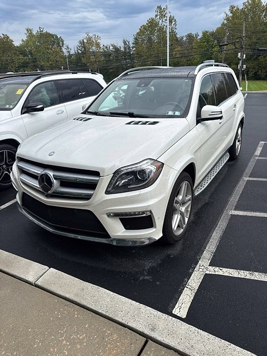  Mercedes-Benz GL 550