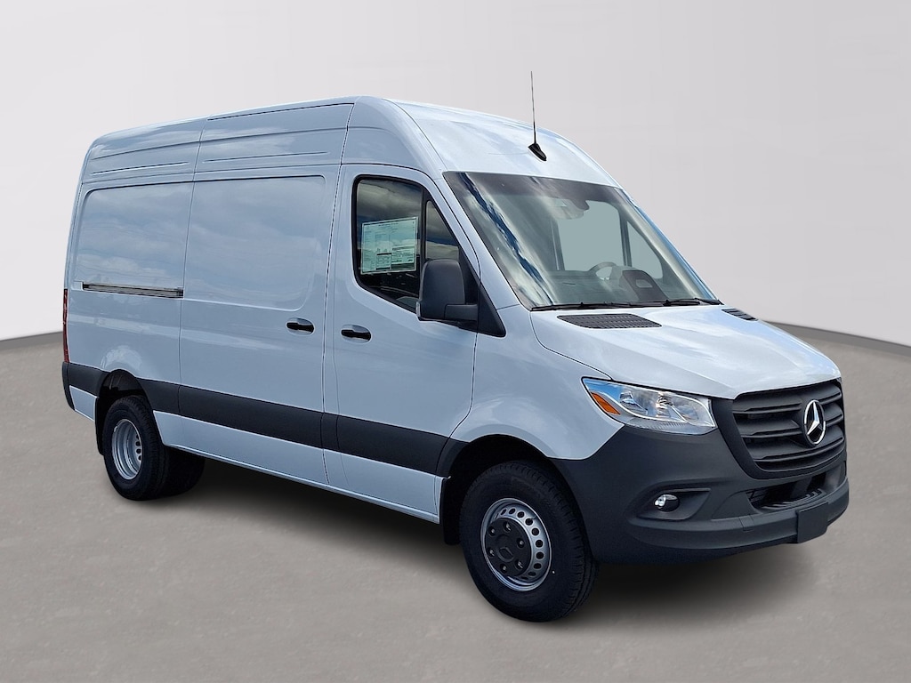 New 2026 Mercedes-Benz Sprinter 3500 Standard Roof 4-Cyl Diesel HO Van Cargo Van